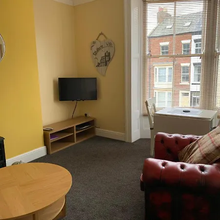 Chiltern Apartment *